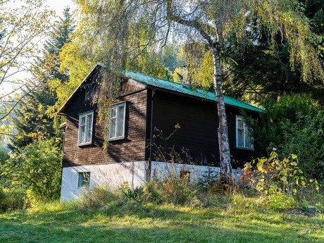 Dřevěná chata v krásné lokalitě Krásná pod Lysou Horou