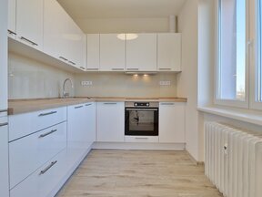 Pronájem bytu 3+1 a balkon, Mongolská, Ostrava